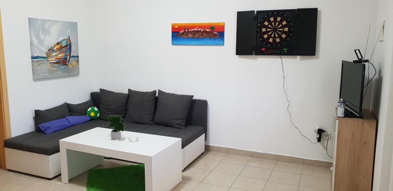 Apartmani Samanta Vir Exterior foto